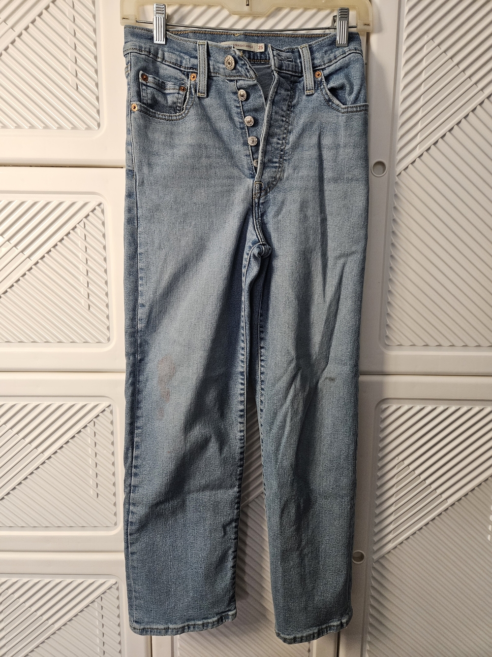 Levi's Strauss Women's Light Blue Straight-Leg Jeans with Button Fly